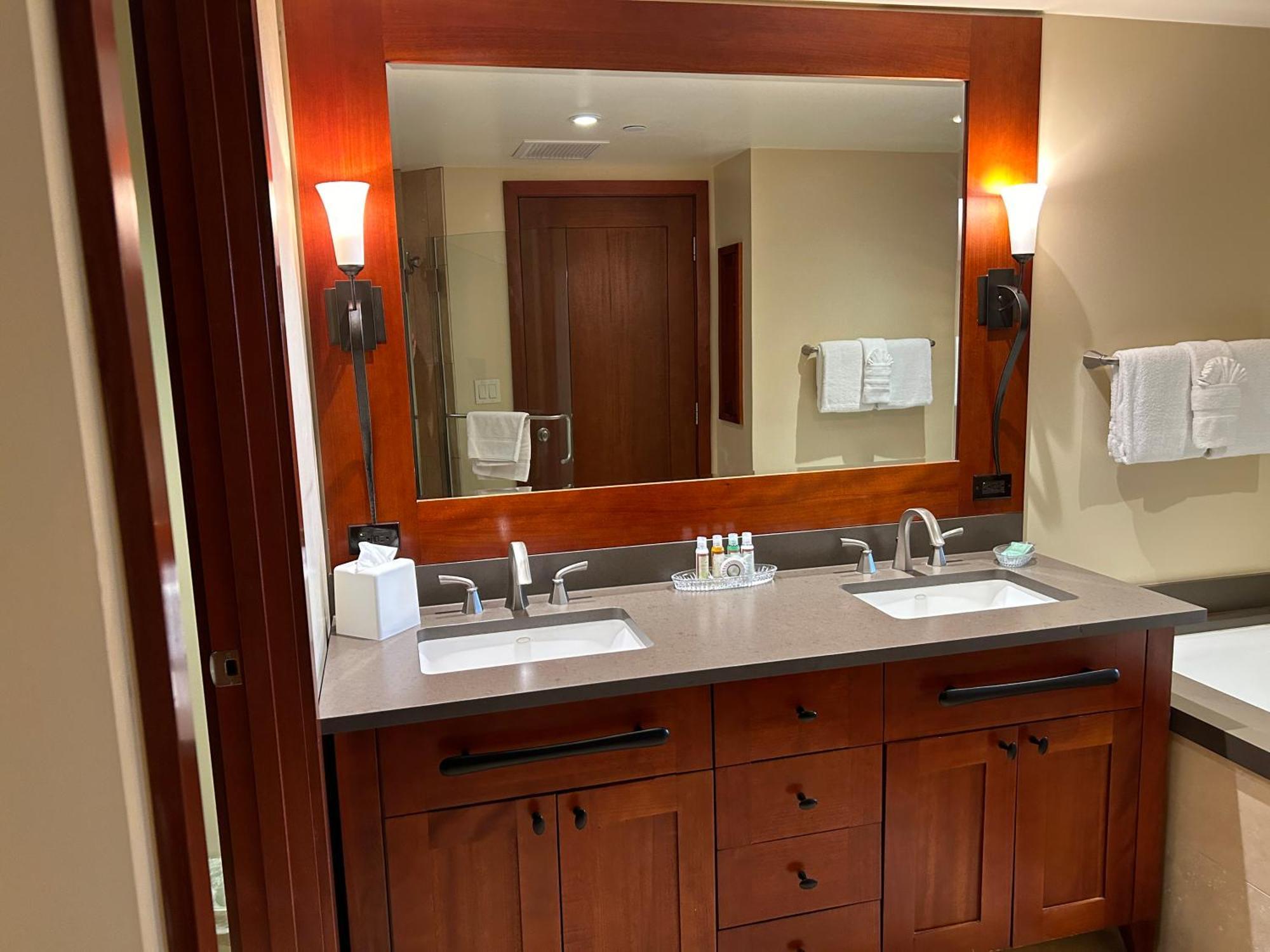 Luxury Ko Olina O1002 Spacious 3Br Ocean And Mountain Views 2 Free Parking Kapolei Dış mekan fotoğraf